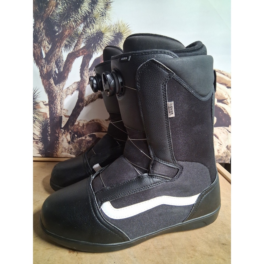 Vans Aura OG Snowboard Boots Mens 12 Black White Boa Lacing V1 UltraCush Liner